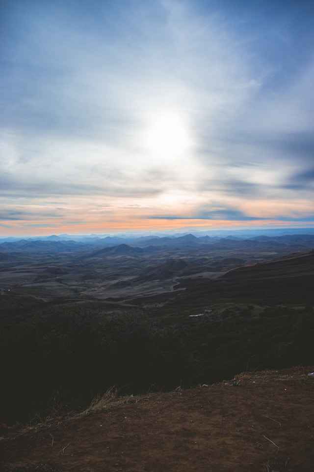 othmane-ferrah-AxrnuBWaTgI-unsplash (1)